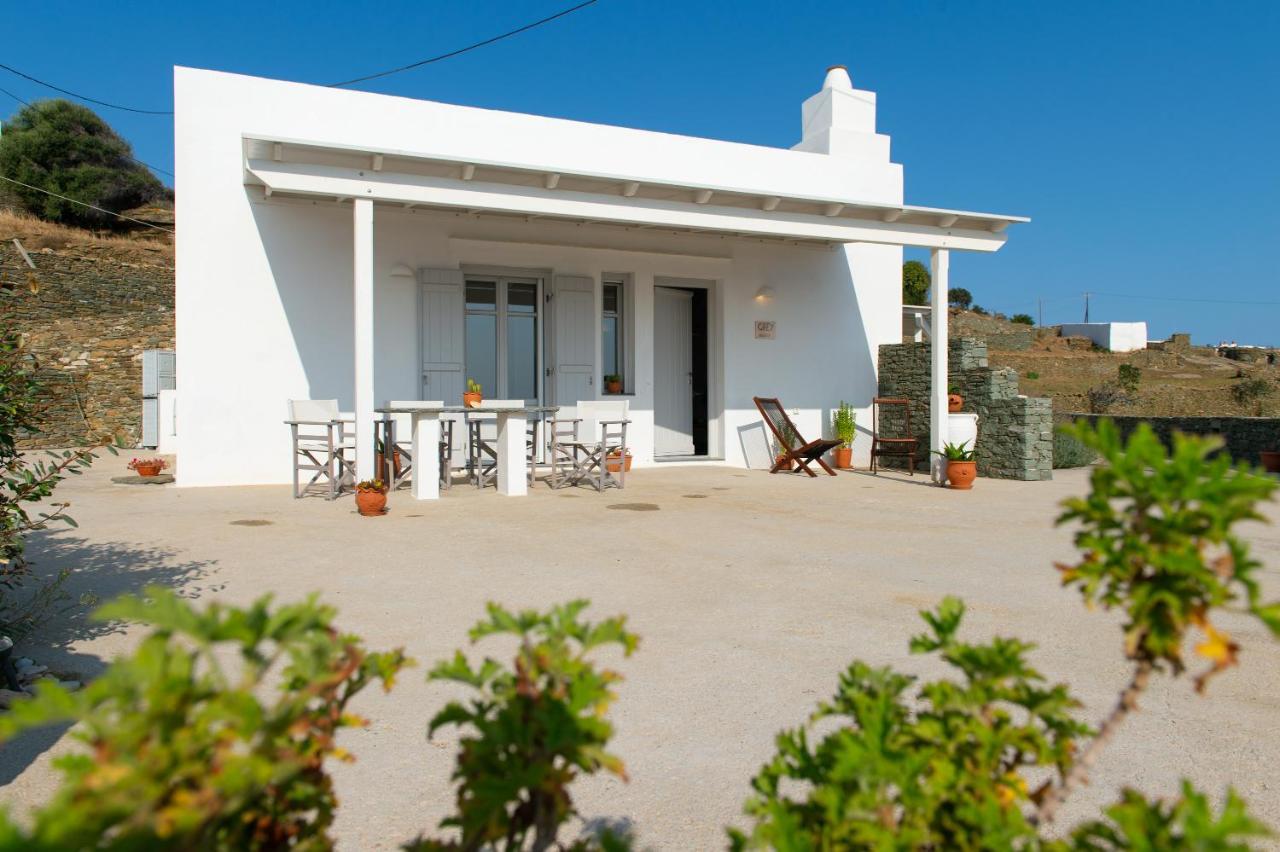 Grey House Villa Exámbela Екстериор снимка