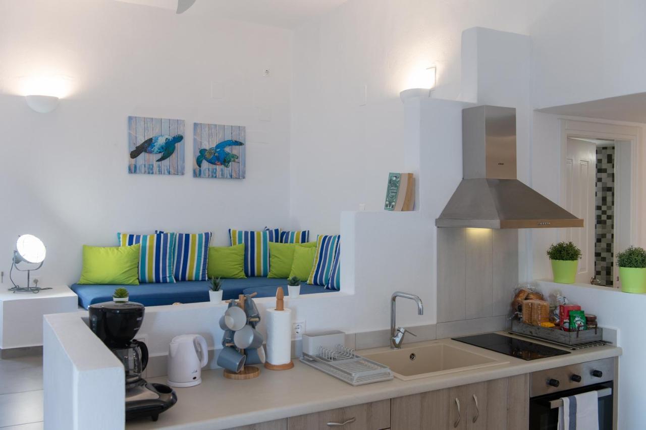 Grey House Villa Exámbela Екстериор снимка