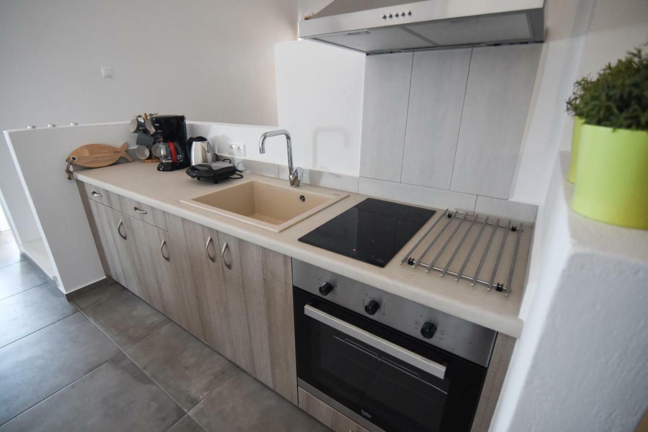 Grey House Villa Exámbela Екстериор снимка